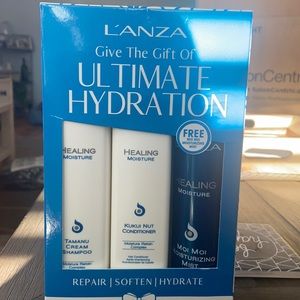 Lanza healing moisture gift set  shampoo and conditioner  moisture mist